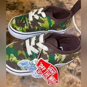 Infant sales camo vans